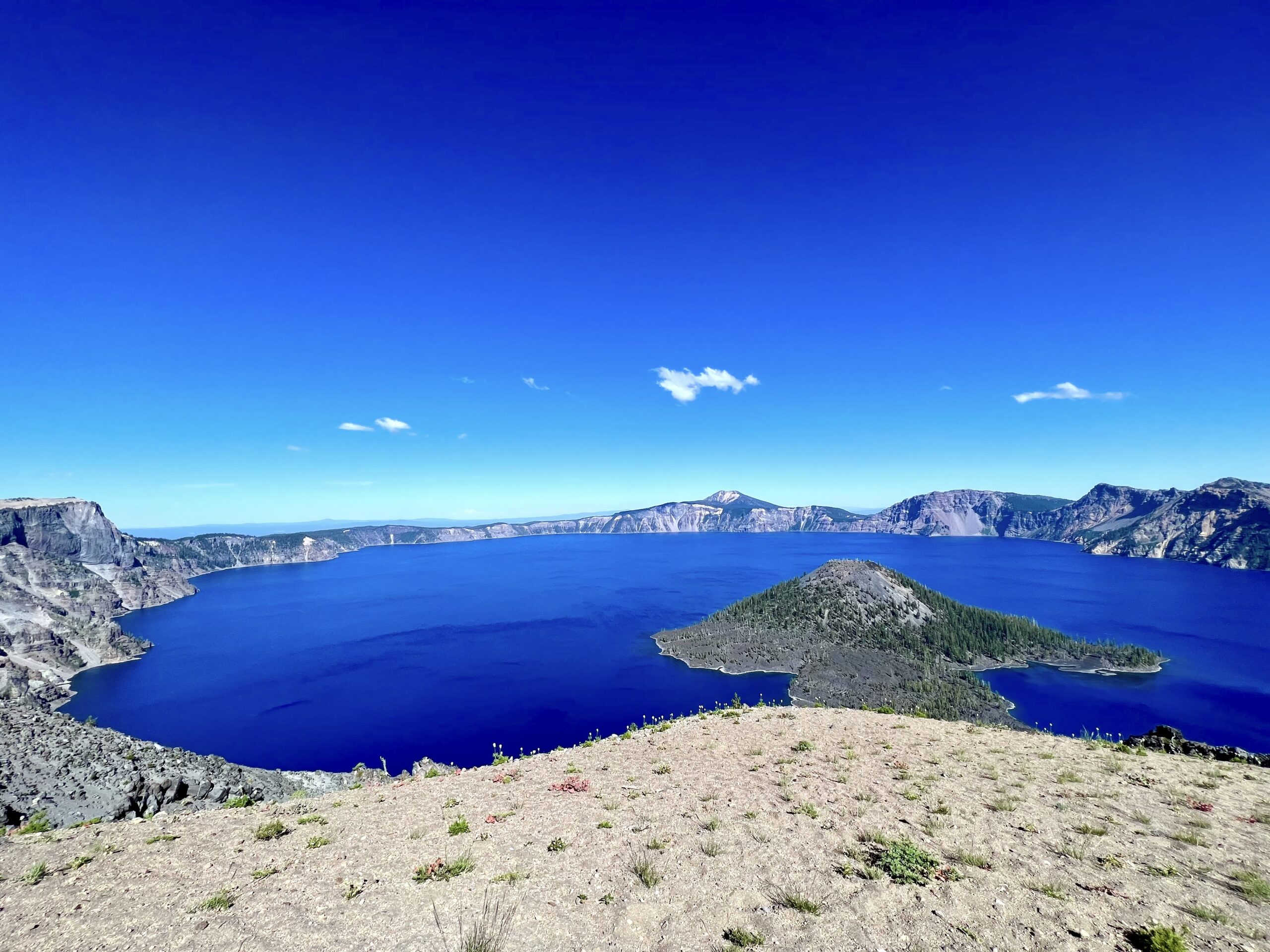 Crater Lake’s Majestic Views: A Memorable Stop on Our Oregon Adventure